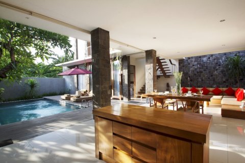 2 bedrooms Villa in Seminyak, Badung, Indonesia No. 1703 6