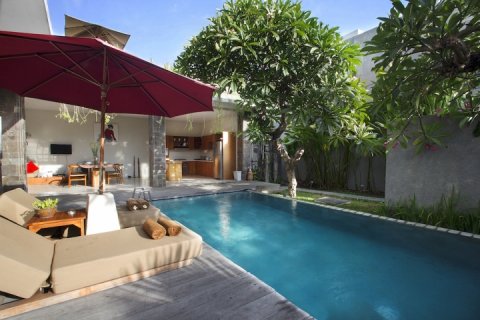 2 bedrooms Villa in Seminyak, Badung, Indonesia No. 1703 2