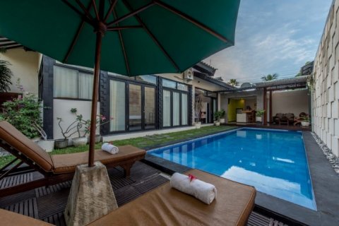 2 bedrooms Villa in Seminyak, Badung, Indonesia No. 1705 4