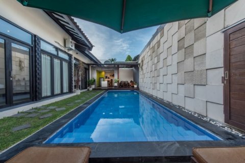 2 bedrooms Villa in Seminyak, Badung, Indonesia No. 1705 3