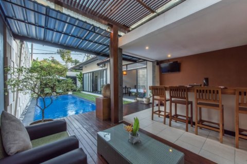 Вилла с 2 спальнями в Seminyak, Бадунг, Индонезия № 1706 3