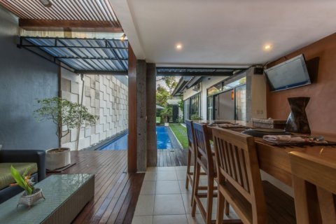 Вилла с 2 спальнями в Seminyak, Бадунг, Индонезия № 1706 4