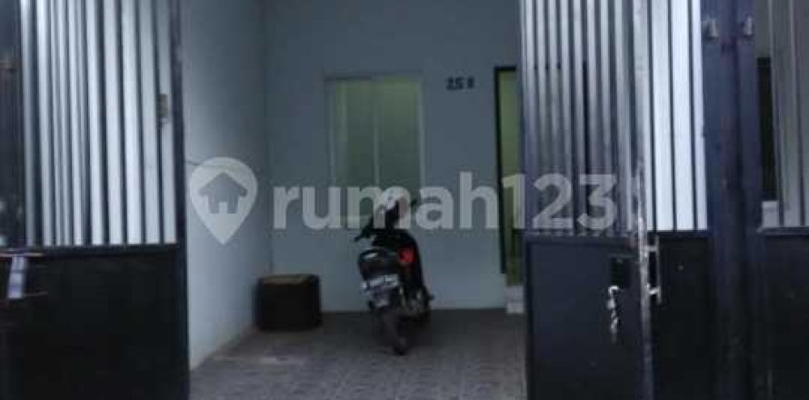 4 bedrooms House in Cengkareng, Jakarta, Indonesia No. 13650