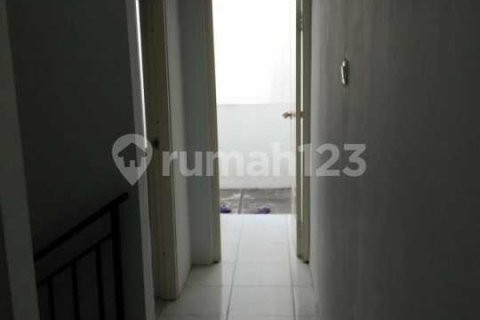 4 bedrooms House in Cengkareng, Jakarta, Indonesia No. 13650 14