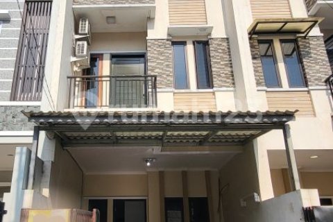 4 bedrooms House in Grogol Petamburan, Jakarta, Indonesia No. 13652 30