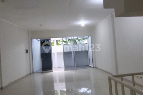 294m2 Shop in Tangerang, Indonesia No. 13654 26
