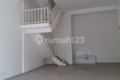 294m2 Shop in Tangerang, Indonesia No. 13654 5