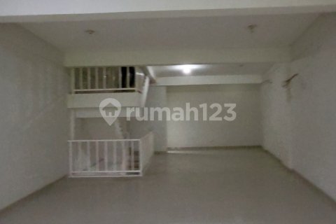 294m2 Shop in Tangerang, Indonesia No. 13654 25