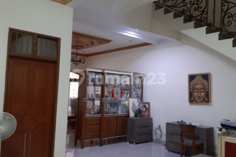 290m2 House in Tambora, Jakarta, Indonesia No. 13655 8