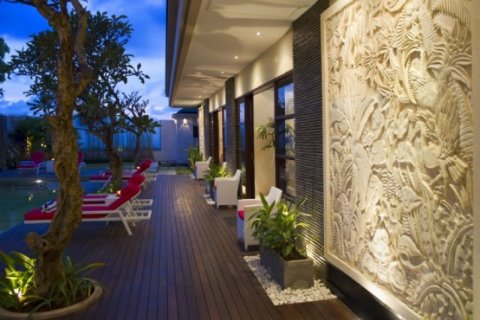 5 bedrooms Villa in Seminyak, Badung, Indonesia No. 704 11