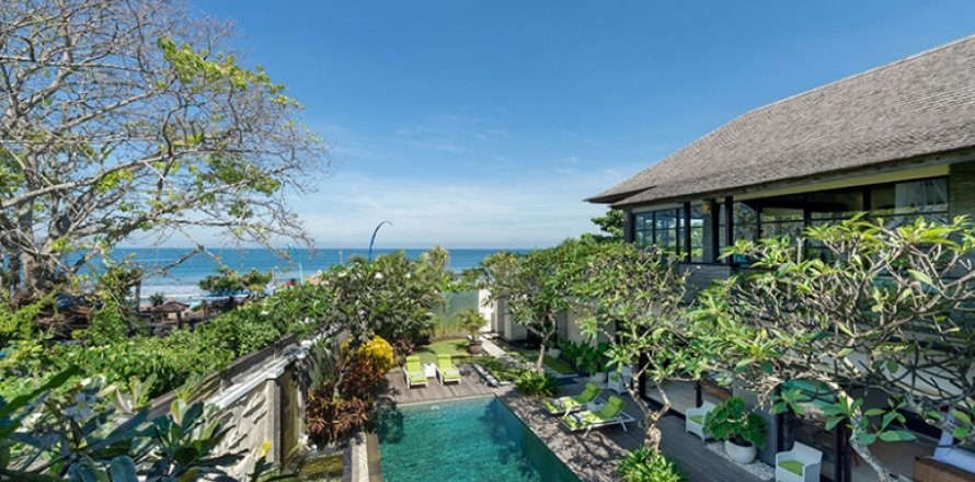 5 bedrooms Villa in Seminyak, Badung, Indonesia No. 704