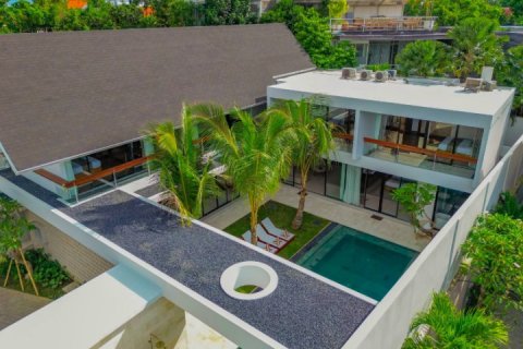 Вилла с 4 спальнями в Canggu, Бадунг, Индонезия № 9538 4