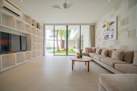 Вилла с 4 спальнями в Canggu, Бадунг, Индонезия № 9538 9