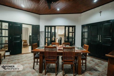 Отель, гостиница с 22 спальнями в Benoa, Бадунг, Индонезия № 9540 8