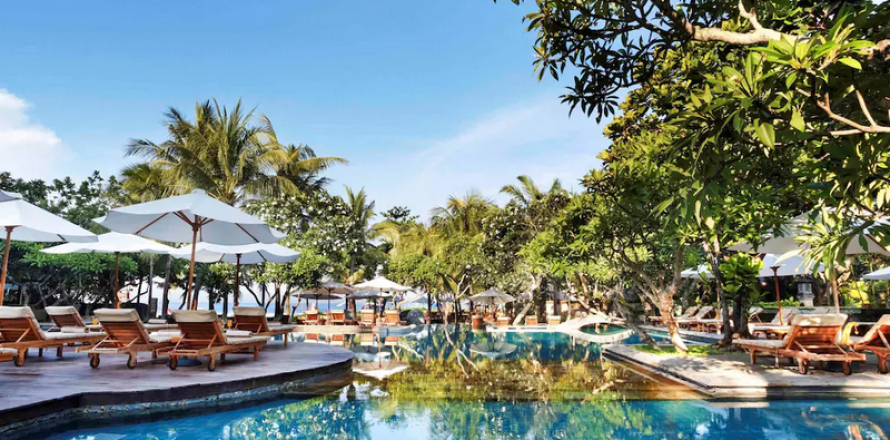 Отель, гостиница с 145 спальнями в Seminyak, Бадунг, Индонезия № 9218