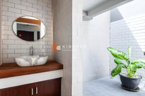 6 bedrooms Villa in Tibubeneng, Badung, Indonesia No. 12228 19
