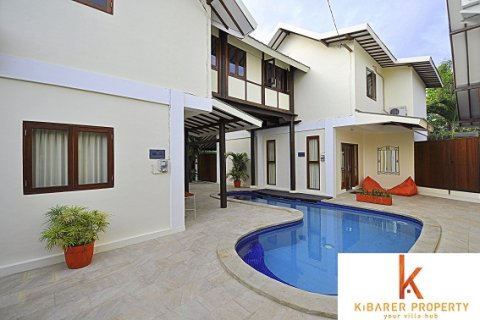 6 bedrooms Villa in Badung, Indonesia No. 11675