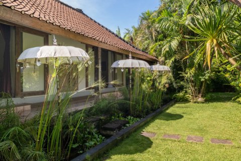 Вилла с 5 спальнями в Seminyak, Бадунг, Индонезия № 1021 18