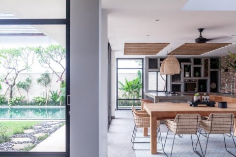 4 bedrooms Villa in Canggu, Badung, Indonesia No. 1019 10