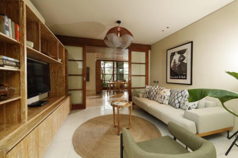 3 bedrooms Villa in Jimbaran, Badung, Indonesia No. 1242 8