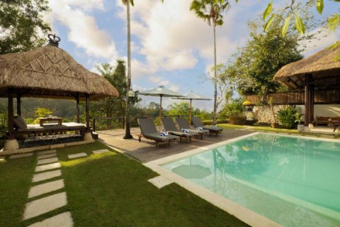 3 bedrooms Villa in Jimbaran, Badung, Indonesia No. 1242 3