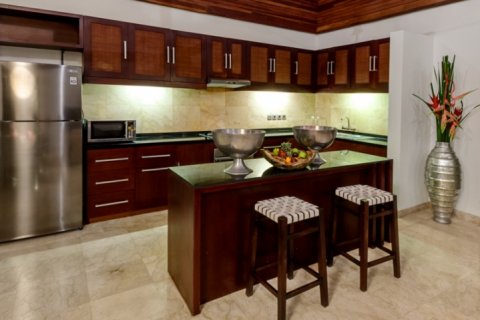 3 bedrooms Villa in Seminyak, Badung, Indonesia No. 1245 6