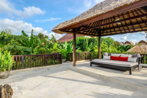 3 bedrooms Villa in Seminyak, Badung, Indonesia No. 1245 5