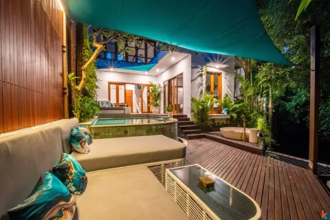 3 bedrooms Villa in Badung, Indonesia No. 10972