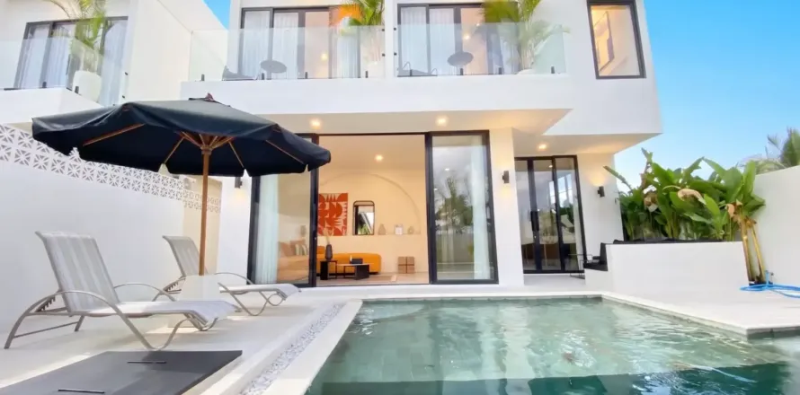 4 bedrooms Villa in Cemagi, Mengwi, Badung, Indonesia No. 10975