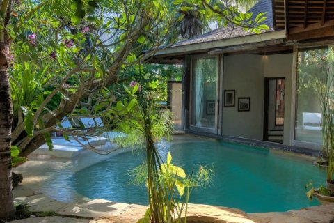 Вилла с 2 спальнями в Seminyak, Бадунг, Индонезия № 1480 3