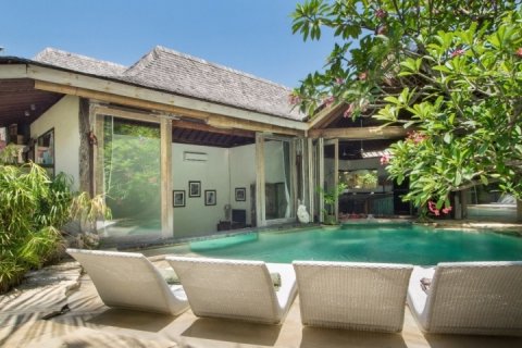 Вилла с 2 спальнями в Seminyak, Бадунг, Индонезия № 1480 2