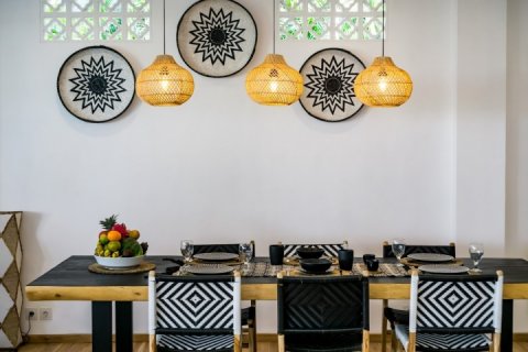3 bedrooms Villa in Seminyak, Badung, Indonesia No. 1479 23