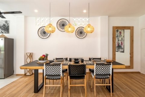 3 bedrooms Villa in Seminyak, Badung, Indonesia No. 1479 3