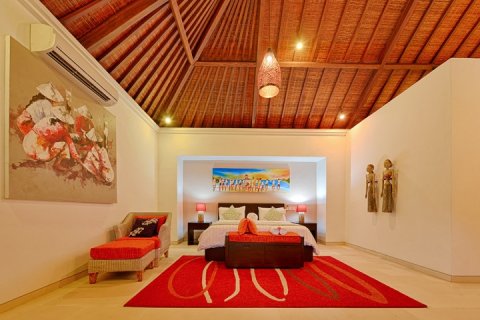 3 bedrooms Villa in Seminyak, Badung, Indonesia No. 1475 22