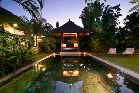 3 bedrooms Villa in Seminyak, Badung, Indonesia No. 1475 6