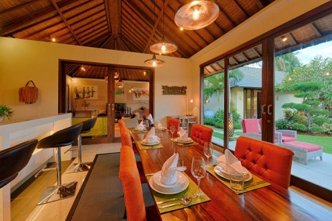 3 bedrooms Villa in Seminyak, Badung, Indonesia No. 1475 15