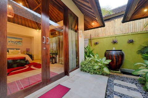 3 bedrooms Villa in Seminyak, Badung, Indonesia No. 1475 30