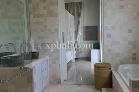 2 bedrooms Villa in South Kuta, Badung, Indonesia No. 7927 12