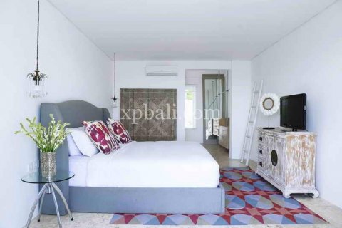 4 bedrooms Villa in South Kuta, Badung, Indonesia No. 7754 5