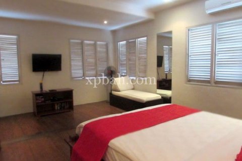 6 bedrooms Villa in Seminyak, Badung, Indonesia No. 494 2