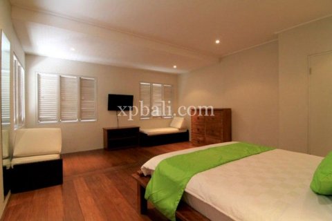 6 bedrooms Villa in Seminyak, Badung, Indonesia No. 494 7