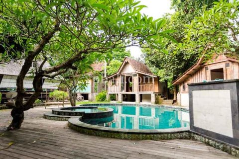 11 bedrooms Villa in Canggu, Badung, Indonesia No. 497 16