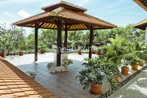 3 bedrooms Villa in Nusa Dua, Badung, Indonesia No. 551