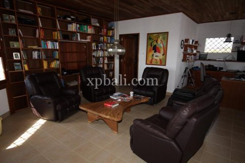 3 bedrooms Villa in Nusa Dua, Badung, Indonesia No. 551 15