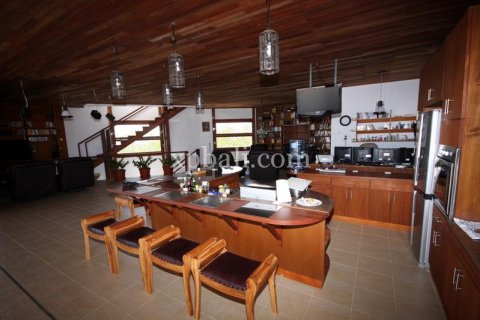 3 bedrooms Villa in Nusa Dua, Badung, Indonesia No. 551 14