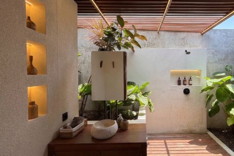 5017m2 Villa in Pecatu, Badung, Indonesia No. 13670 9