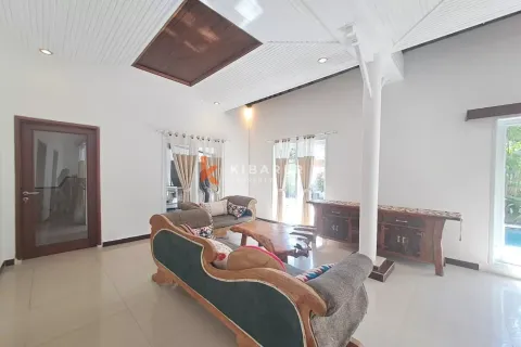 3 bedrooms Villa in Canggu, Badung, Indonesia No. 12637 9