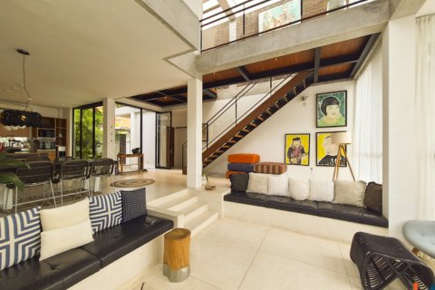4 bedrooms Villa in Canggu, Badung, Indonesia No. 11496 5