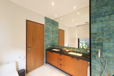 4 bedrooms Villa in Canggu, Badung, Indonesia No. 11496 23