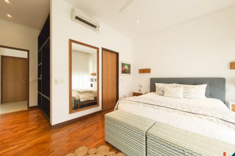 4 bedrooms Villa in Canggu, Badung, Indonesia No. 11496 22
